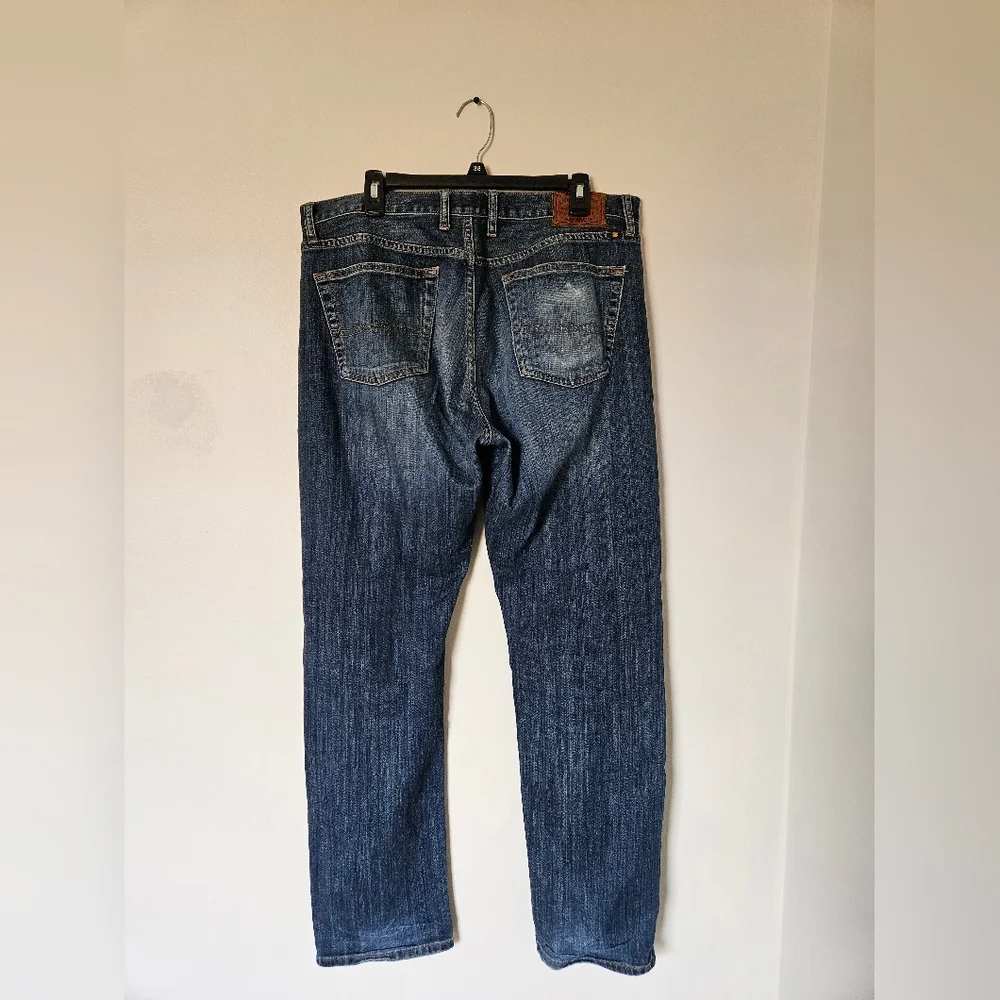 Lucky Brand Jeans Men, Size 34x34, Blue, classic straight - Picture 3 of 7